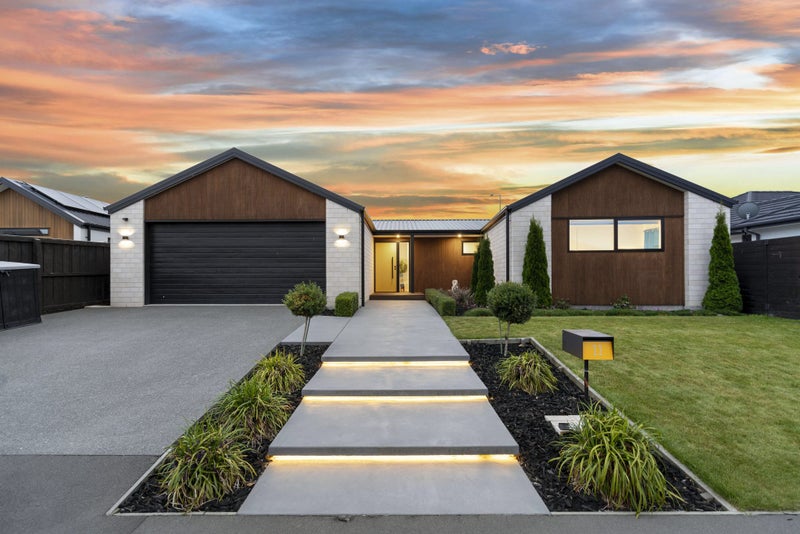 22 Eleanor Lane, Casebrook, Christchurch - Carousel 1