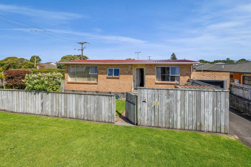 38 Clemow Road, Fitzroy, New Plymouth - Carousel 2