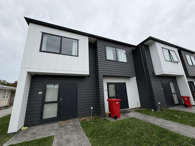 10/36 Camp Street, Heretaunga, Upper Hutt, Wellington - Carousel 1