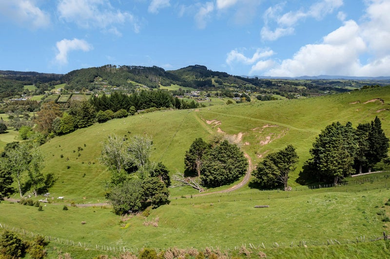 75 Parakiore Road, Ngararatunua, Kamo - Carousel 22