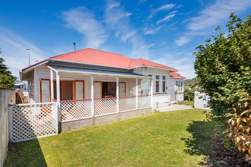 3 Carow Street, Palmerston North, Palmerston North - Carousel 2