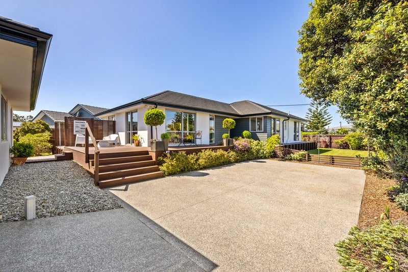 15 Caspian Street, South New Brighton, Christchurch - Carousel 1
