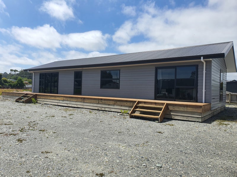 5A Pine Tree Road, Kaniere, Hokitika - Carousel 1