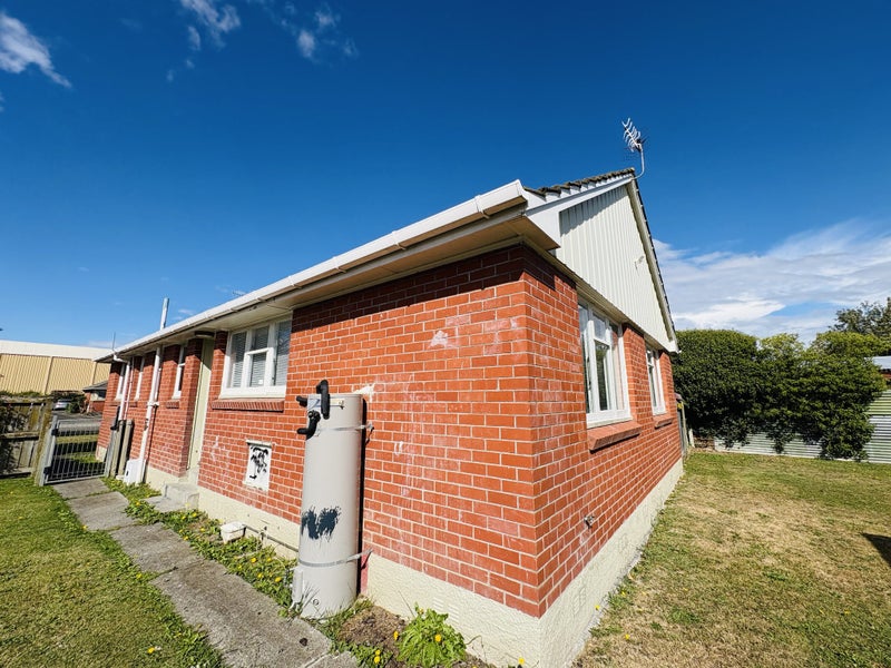 11 Brentwood Avenue, Highbury, Palmerston North - Carousel 2