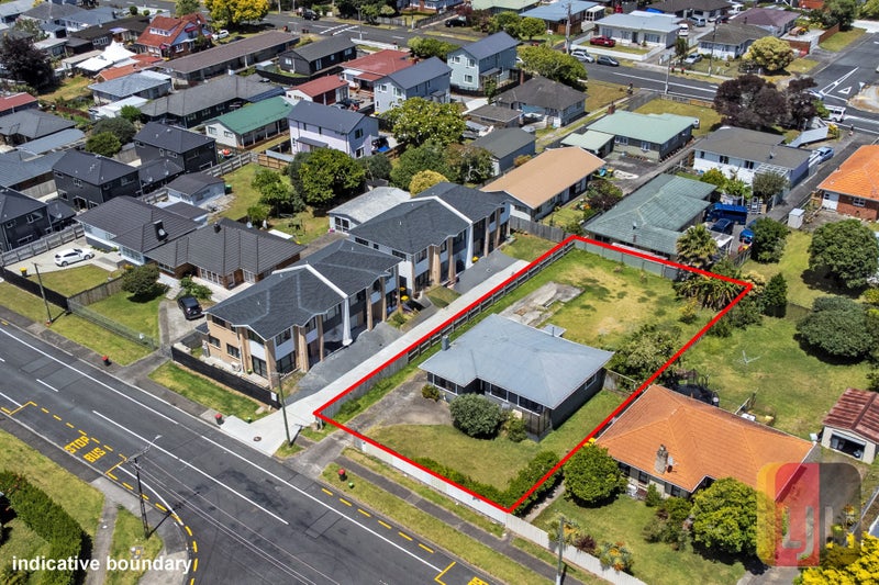 21 Rogers Road, Manurewa, Auckland - Carousel 2