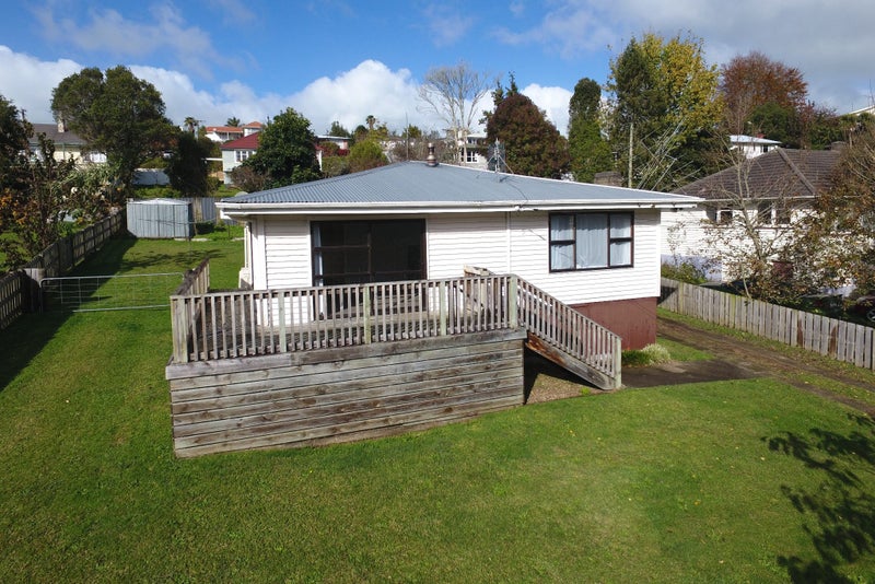 14 Domain Drive, Otorohanga - Carousel 2