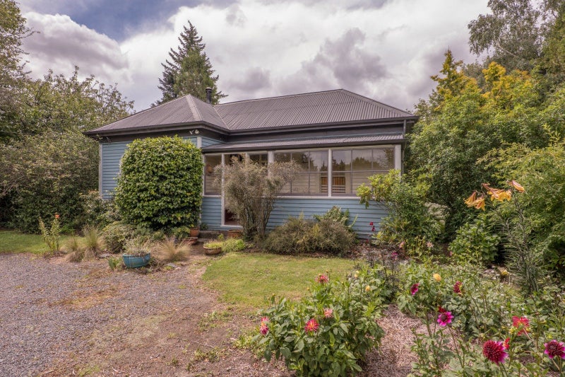 46/48 Railway Terrace East, Sheffield - Carousel 2