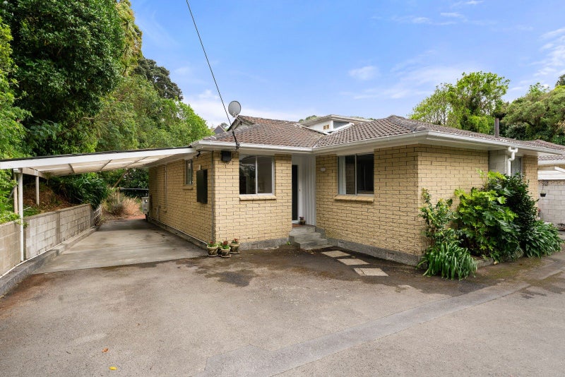 1/68 Oban Street, Wadestown, Wellington - Carousel 1