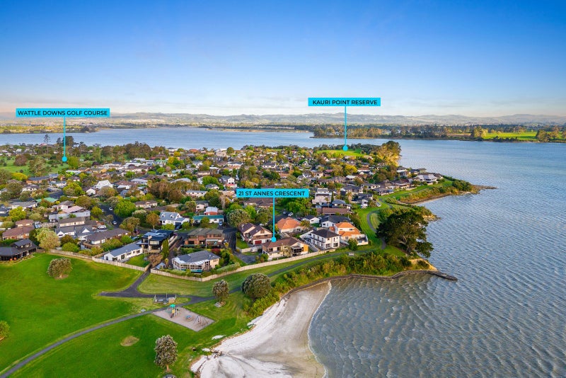 21 St Annes Crescent, Wattle Downs, Auckland - Carousel 1
