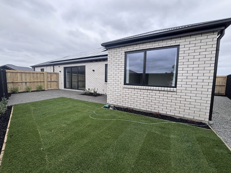 17 Hunia Place, Yaldhurst, Christchurch - Carousel 1