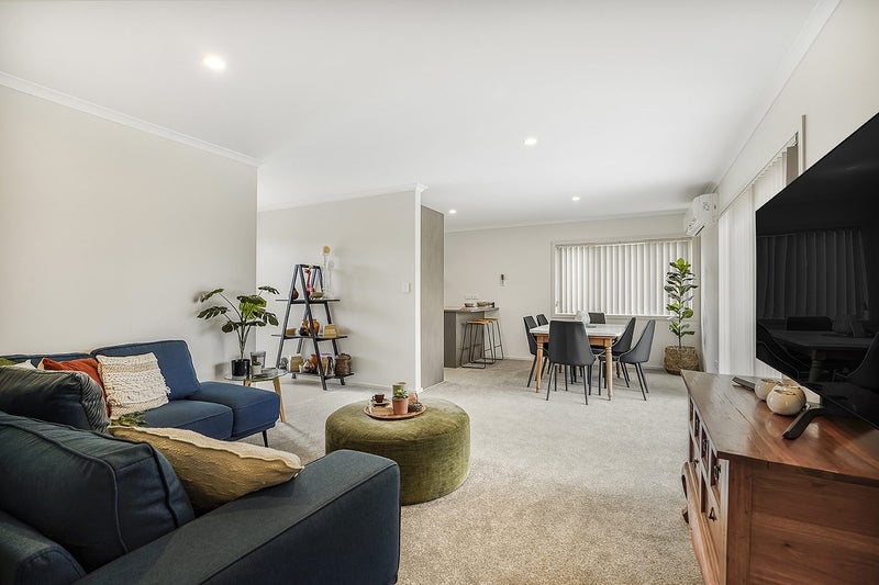 11 Charlotte Crescent, Dinsdale, Hamilton - Carousel 2