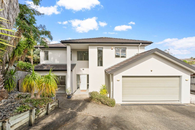 21 William Gamble Drive, Greenhithe, Auckland - Carousel 1