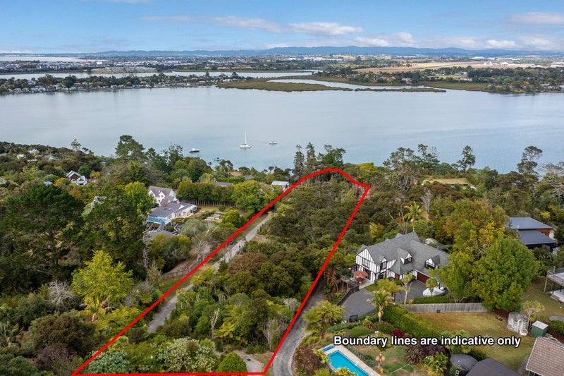 5 A, B, C Chatham Avenue, Paremoremo, North Shore City, Auckland - Carousel 1