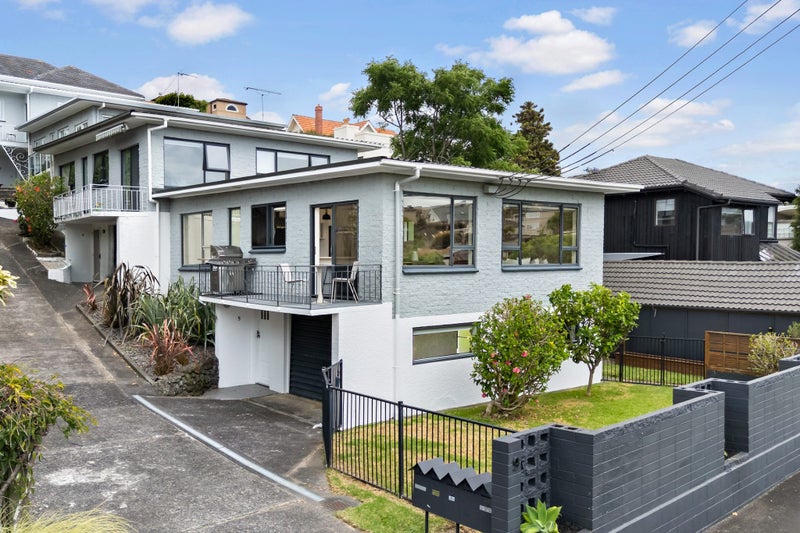 5/9 Nihill Crescent, Mission Bay, Auckland - Carousel 1