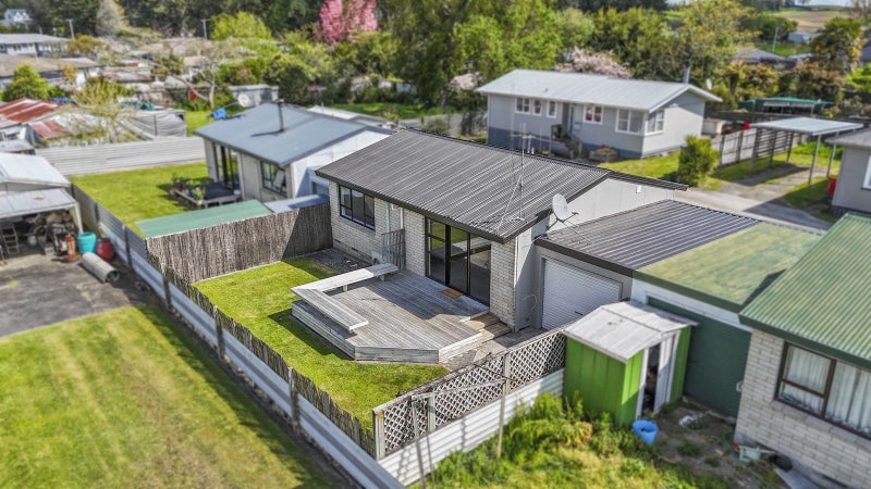 2/124 Arapuni Street, Putaruru - Carousel 1