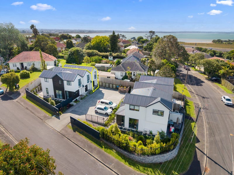 6/3 Arlington Street, Waterview, Auckland - Carousel 2