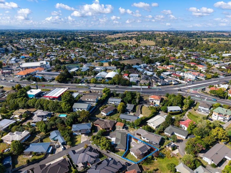 60B Mansel Avenue, Hillcrest, Hamilton, Waikato - Carousel 16