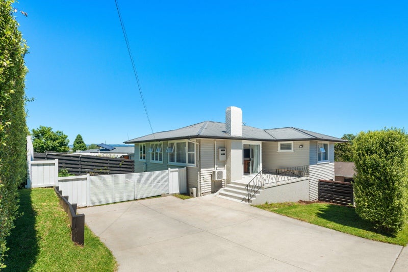 39A Clarke Street, Gate Pa, Tauranga - Carousel 1