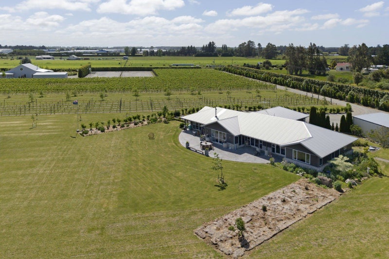 22 Laings Road, Tinwald, Ashburton - Carousel 2