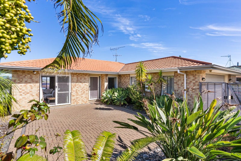 1/10 Rathmar Drive, Manurewa, Auckland - Carousel 2