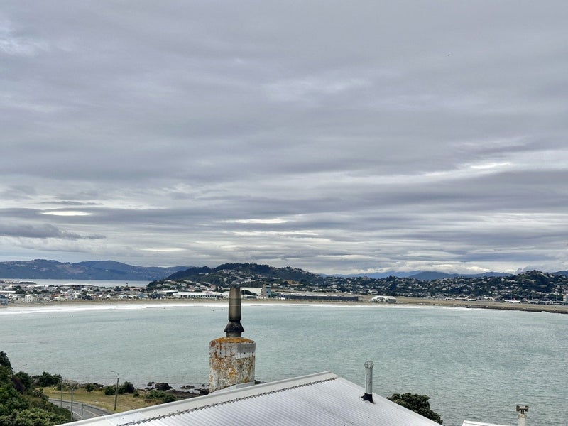 9 Hungerford Road, Lyall Bay, Wellington - Carousel 1