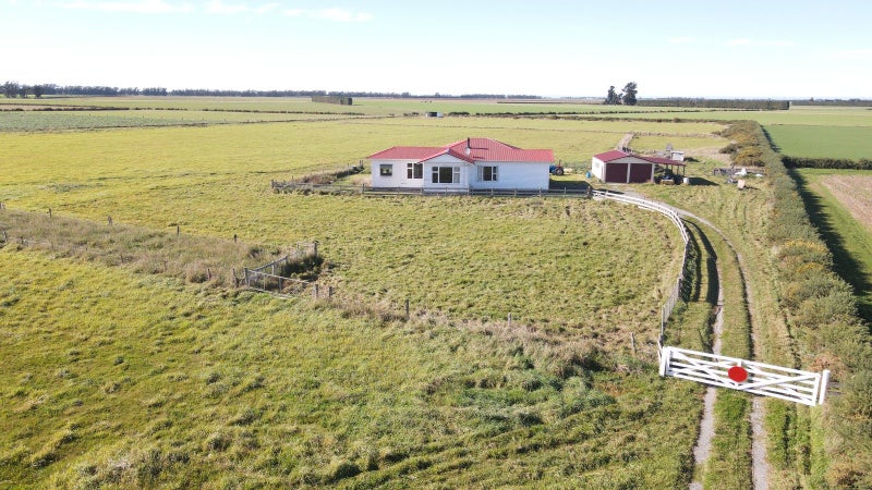 171 Wards Road, Chertsey, Ashburton - Carousel 2