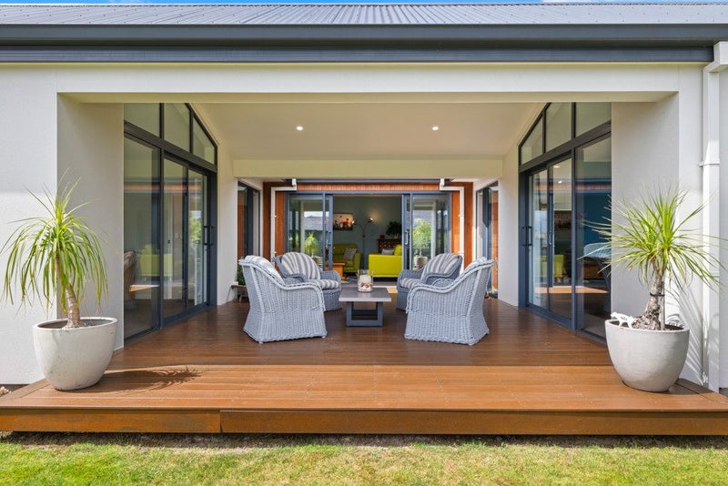 17 Rose Manor Drive, Springlands, Blenheim - Carousel 2