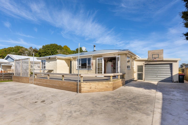 16 Cumming Street, Okato, Okato - Carousel 2