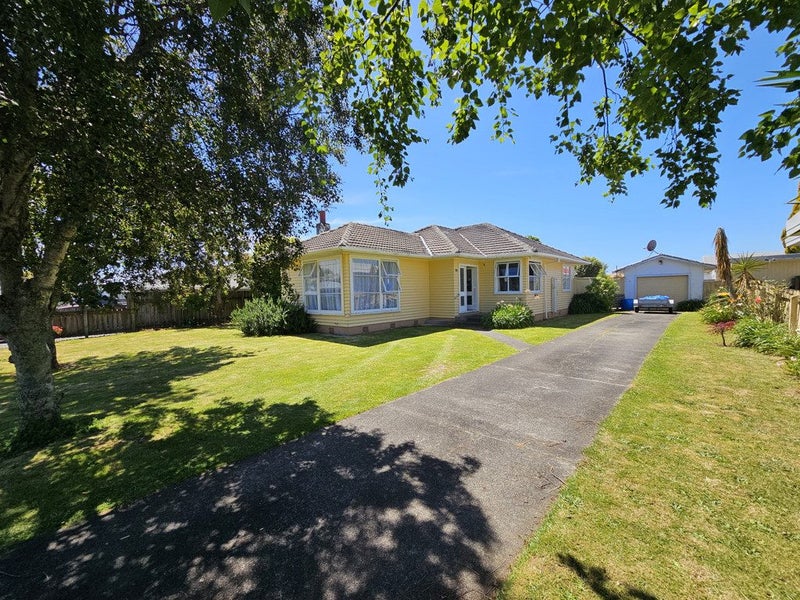 10 Carlisle Street, Levin, Levin - Carousel 1