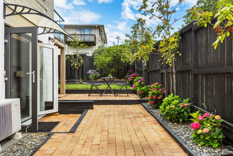 3/13 Athens Road, Onehunga, Auckland - Carousel 1