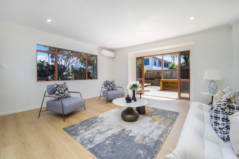 20A Taramea Street, Avondale, Auckland - Carousel 1