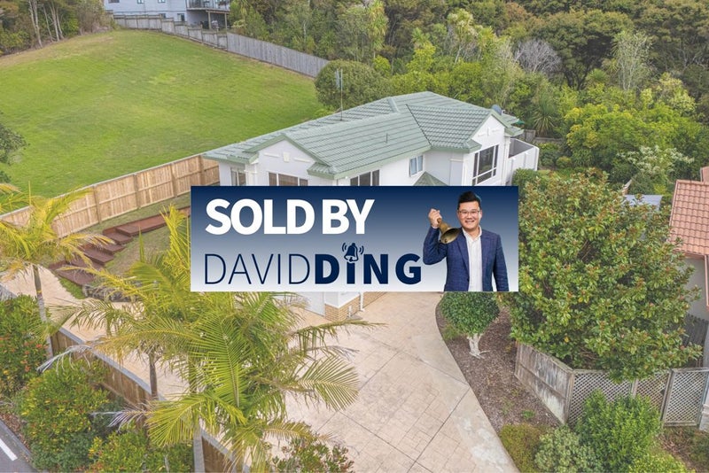 29 Westminster Gardens, Unsworth Heights, Auckland - Carousel 1