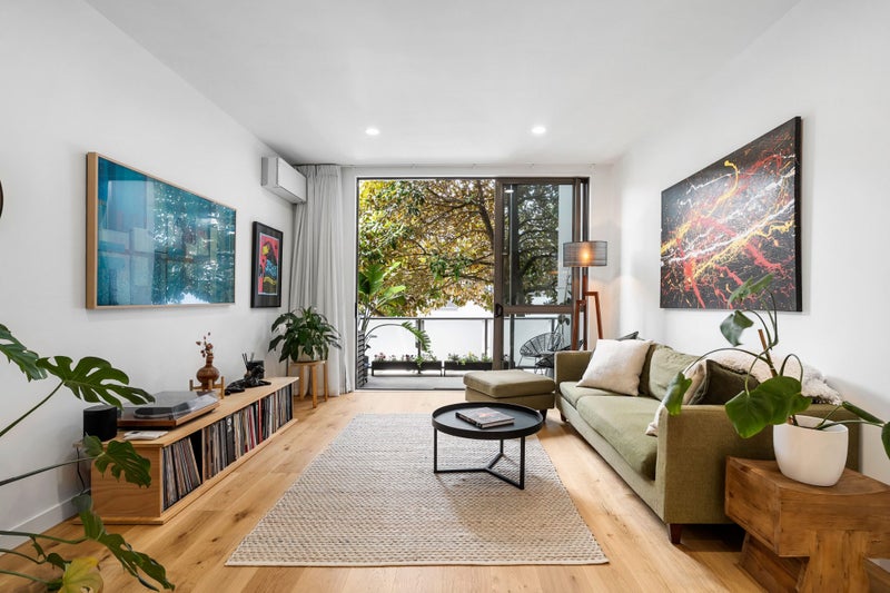 34 Spring Street, Freemans Bay, Auckland - Carousel 1