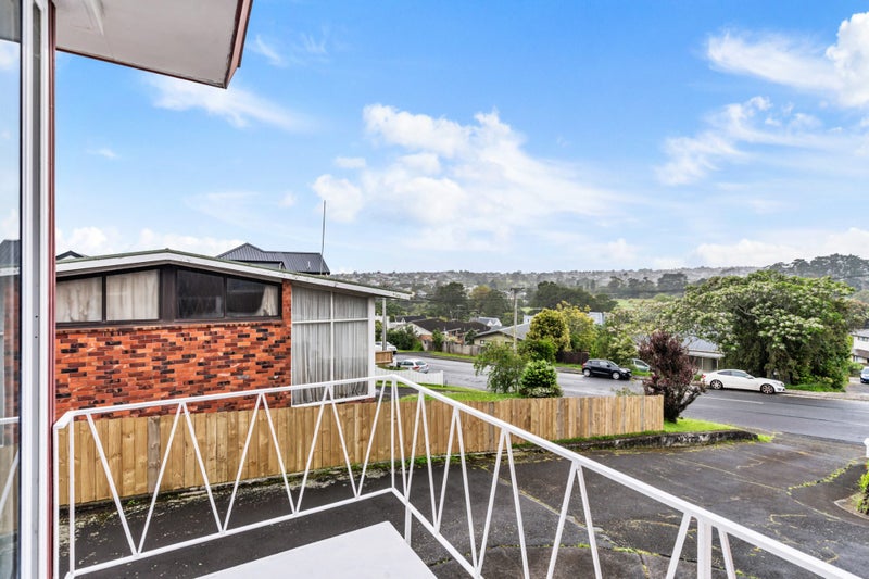 2/127 White Swan Road, Mount Roskill, Auckland - Carousel 2