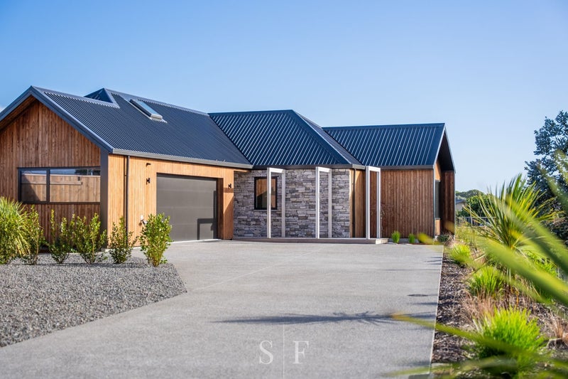 40 Anderson Park Drive, Waikanae, Waikanae - Carousel 1