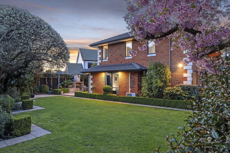 12 Parkham Drive, Burnside, Christchurch - Carousel 2