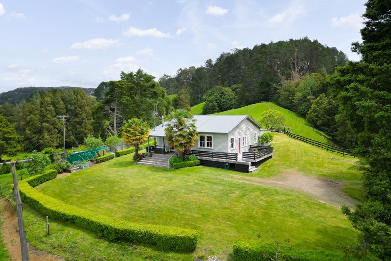 44 Wright Road, Hamilton - Carousel 1