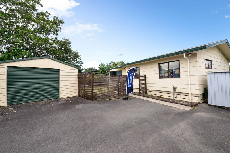 3 Balmoral Rise, Chartwell, Hamilton - Carousel 2