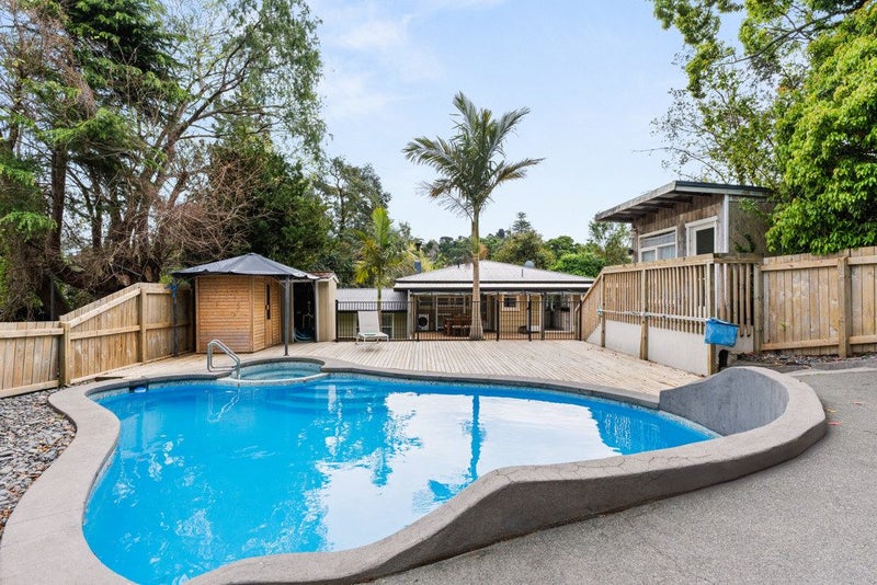 3 Stanford Crescent, Whataupoko, Gisborne - Carousel 1