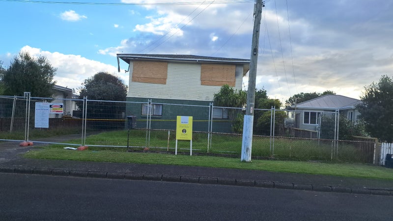 26 Hill Crescent, Papakura, Papakura - Carousel 2