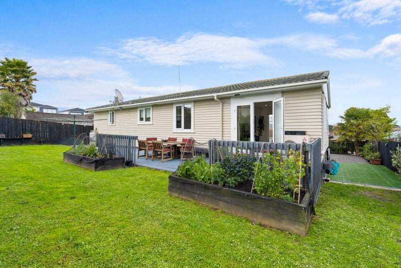 236 Whitney Street, Blockhouse Bay, Auckland - Carousel 2