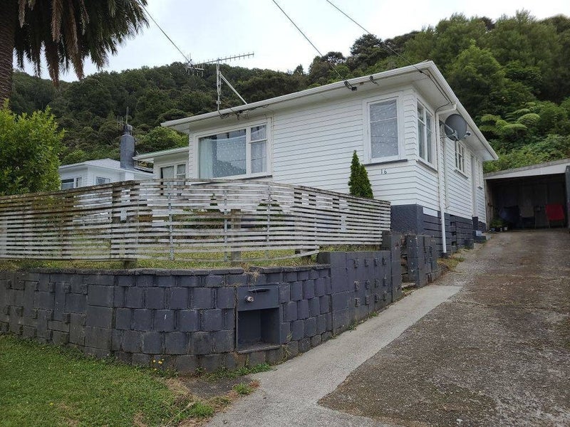 16 Puriri Street, Wainuiomata, Lower Hutt - Carousel 1