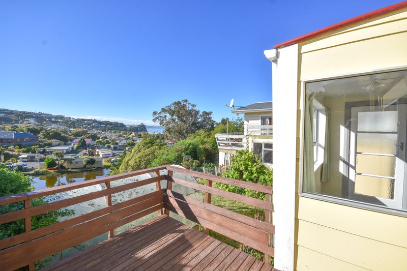 23 Bath Street, Brighton, Dunedin - Carousel 1