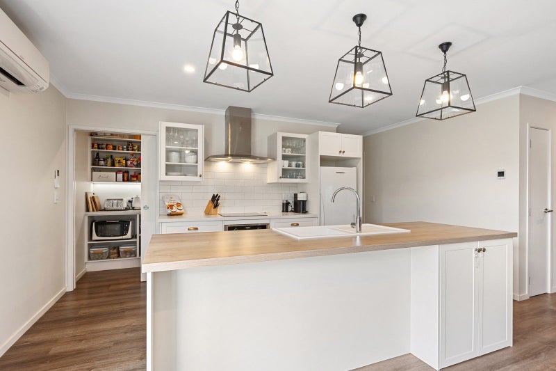 16 Memorial Crescent, Methven, Methven - Carousel 2