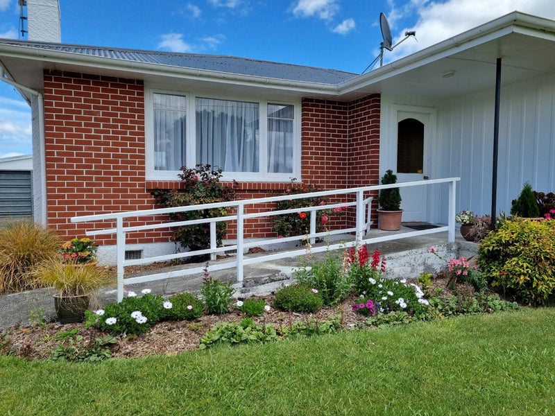 7 Frederick Street, Carterton - Carousel 2
