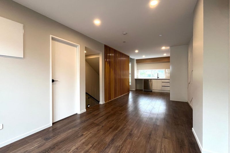 2/669 Great North Road, Grey Lynn, Auckland - Carousel 1