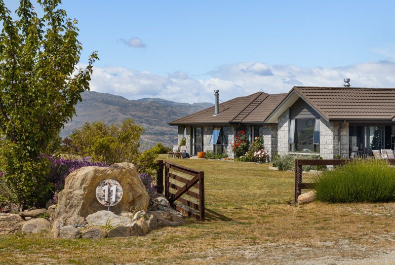 11 MacMillan Lane, Mount Pisa, Cromwell - Carousel 1