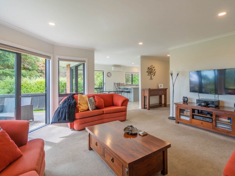 79A Winara Avenue, Waikanae - Carousel 2