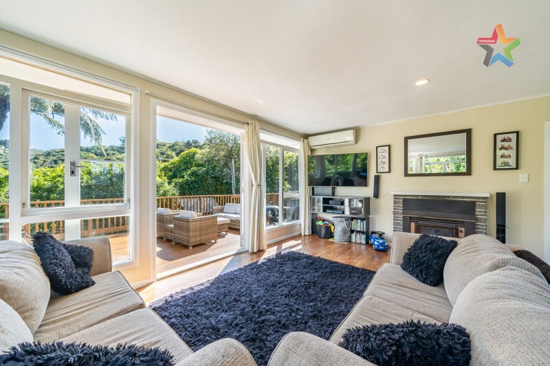 64 Pekanga Road, Normandale, Lower Hutt - Carousel 2
