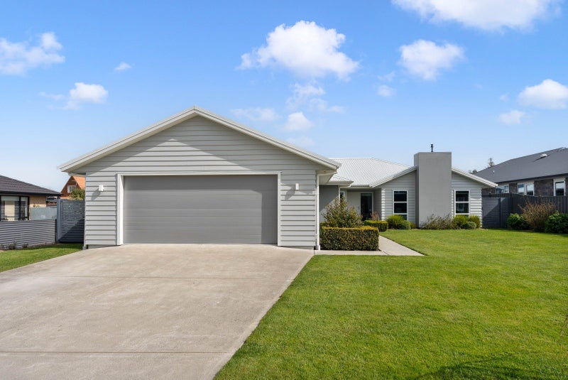 4 Mervyn Brown Place, Solway, Masterton - Carousel 2